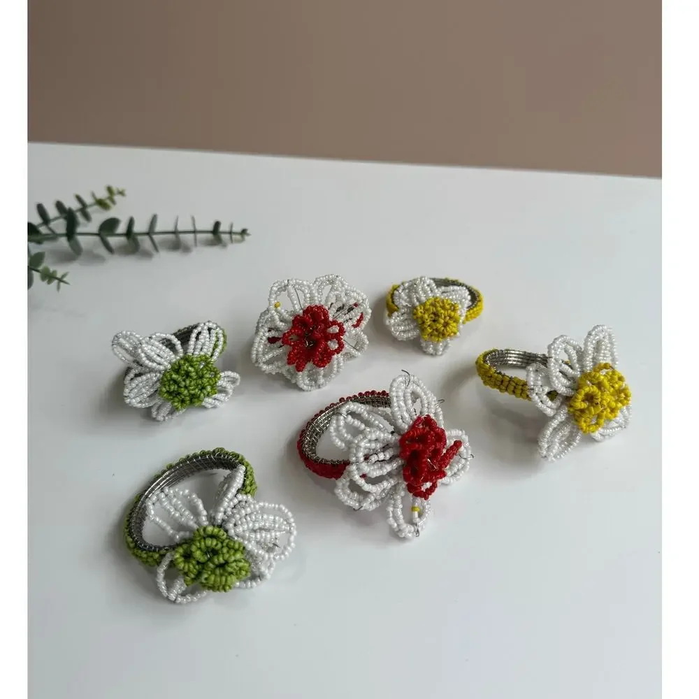 PIER 1 Beaded Daisy Napkin Rings Set of 6 | Floral Spring Summer Table Decor